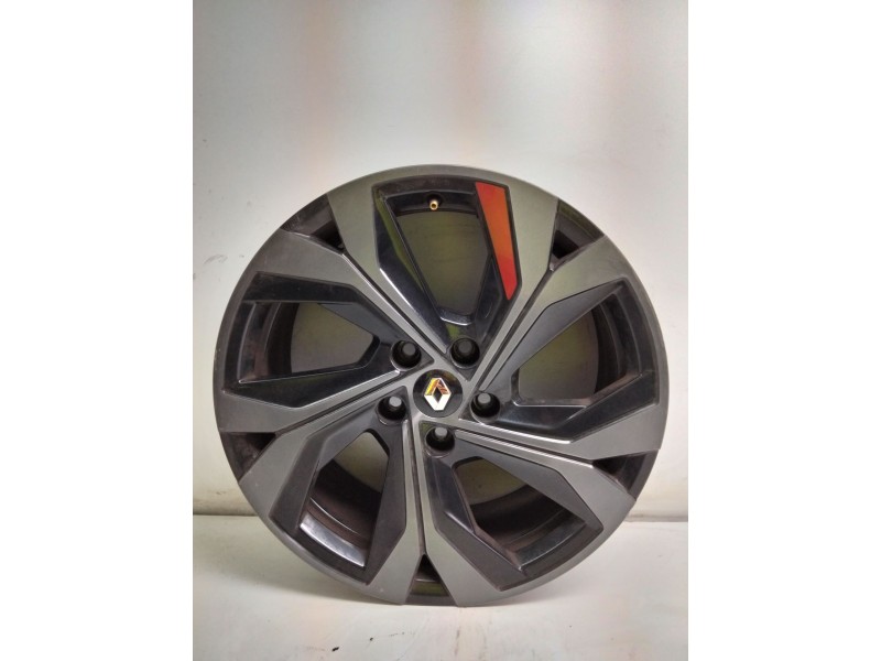 Recambio de llanta aluminio para renault arkana e-tech 1.6 hybrid referencia OEM IAM 18-5-TORNILLOS ET35 