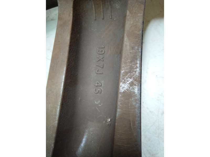 Recambio de llanta aluminio para mazda cx-5 2.0 cat referencia OEM IAM 19-5-TORNILLOS ET45 