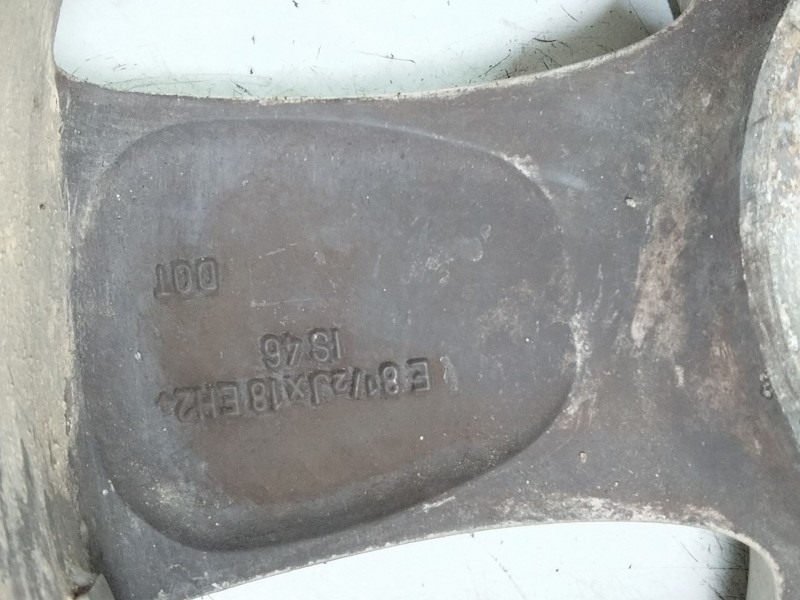 Recambio de llanta aluminio para bmw x5 (e70) 3.0d referencia OEM IAM 18-5-TORNILLOS ET46 