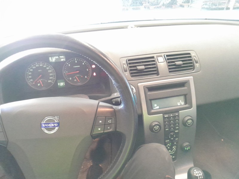 volvo s40 berlina del año 2005