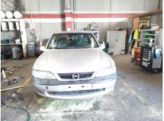 opel vectra b berlina del año 1997