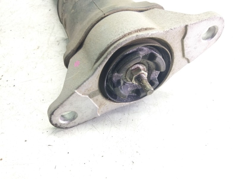 Recambio de amortiguador trasero izquierdo para mazda cx-5 2.0 cat referencia OEM IAM KV8M28700A  