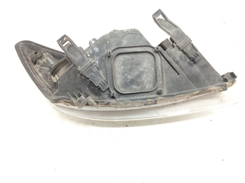 Recambio de faro derecho para ford focus lim. (cb4) referencia OEM IAM 8M5113W030AF  