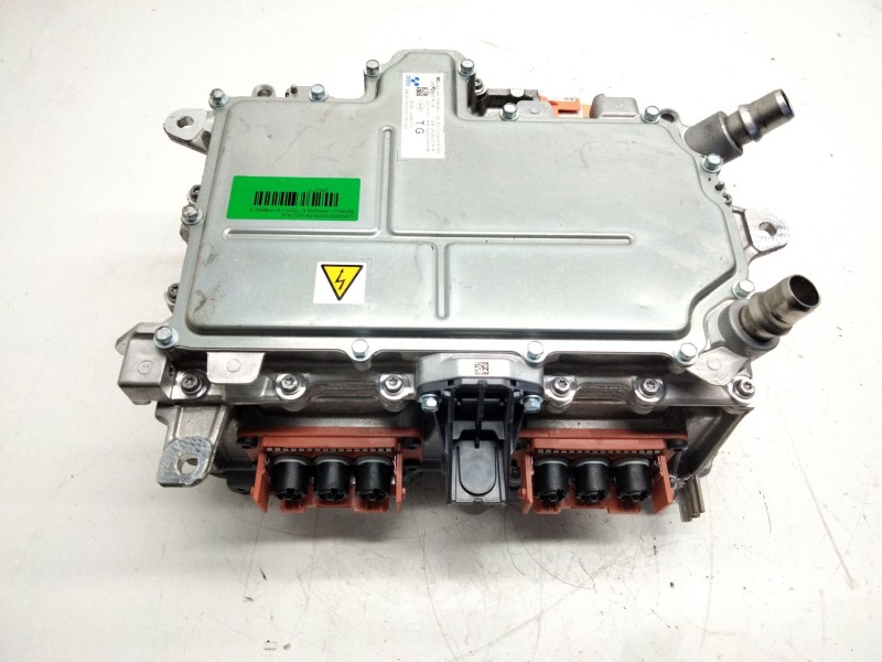Recambio de convertidor de voltaje para renault arkana e-tech 1.6 hybrid referencia OEM IAM 292B015149R  