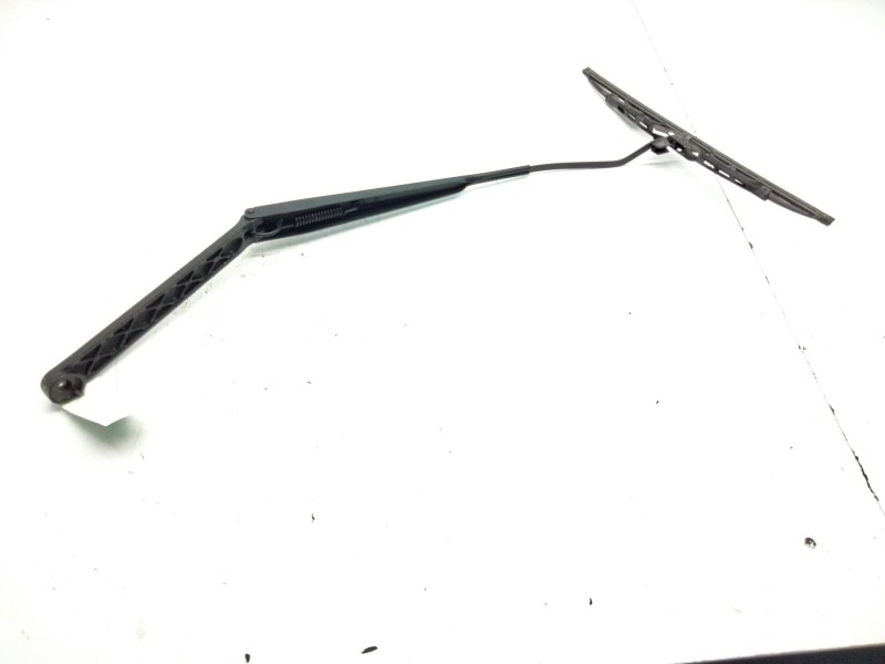 Recambio de brazo limpia delantero derecho para nissan x-trail (t30) 2.2 dci diesel cat referencia OEM IAM B46LA  