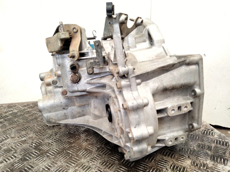 Recambio de caja cambios para nissan x-trail (t30) 2.2 dci diesel cat referencia OEM IAM 8H5  