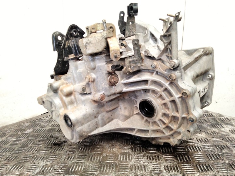 Recambio de caja cambios para nissan x-trail (t30) 2.2 dci diesel cat referencia OEM IAM 8H5  