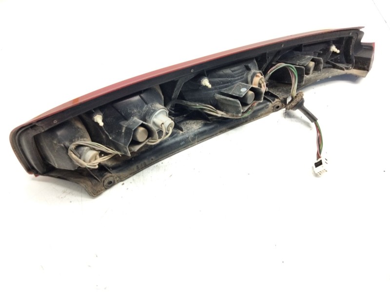 Recambio de piloto trasero derecho para nissan x-trail (t30) luxury (a,e) referencia OEM IAM   