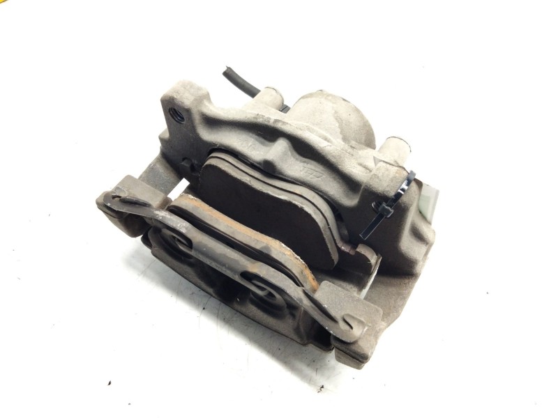 Recambio de pinza freno delantera izquierda para volvo s80 berlina d5 executive referencia OEM IAM 741  