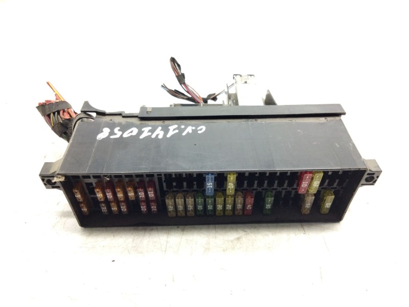 Recambio de caja fusibles para volkswagen tiguan (5n2) t1 bluemotion referencia OEM IAM 1522471833  