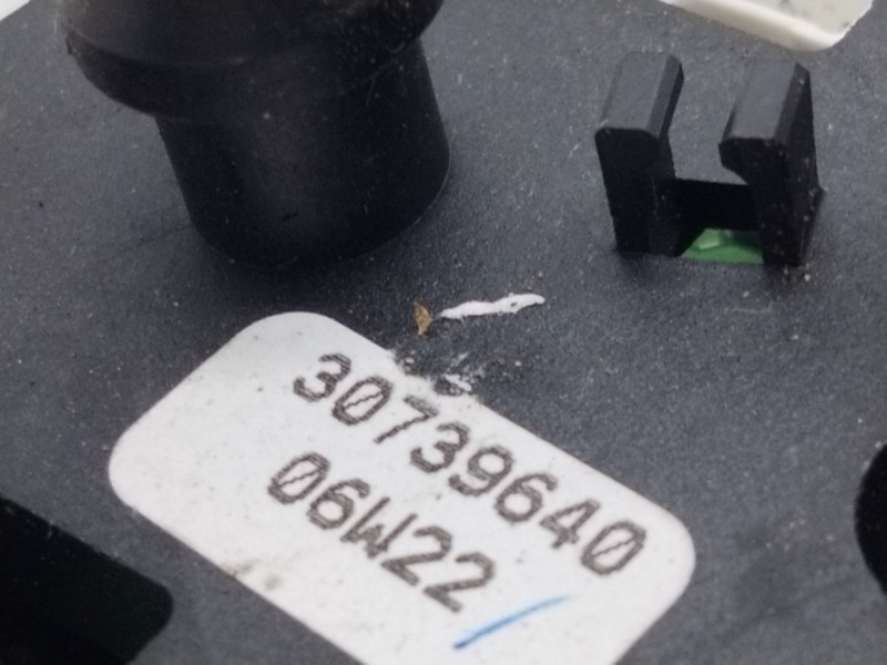 Recambio de mando volante para volvo s80 berlina d5 executive referencia OEM IAM 30739640  