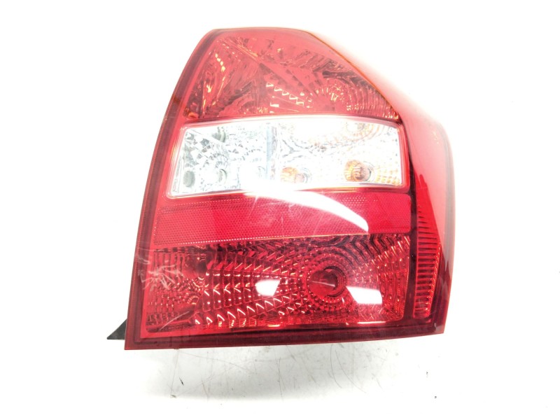 Recambio de piloto trasero derecho para kia cerato 2.0 ex crdi familiar (5-ptas.) referencia OEM IAM   