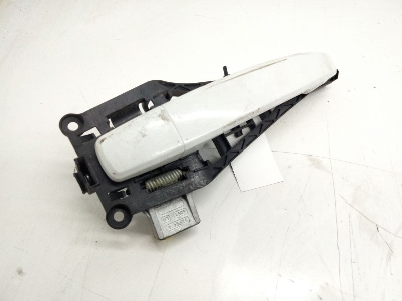 Recambio de maneta exterior trasera izquierda para opel corsa d color edition referencia OEM IAM 24463749  