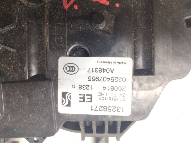 Recambio de cerradura puerta delantera izquierda para opel corsa d color edition referencia OEM IAM 0325407955  