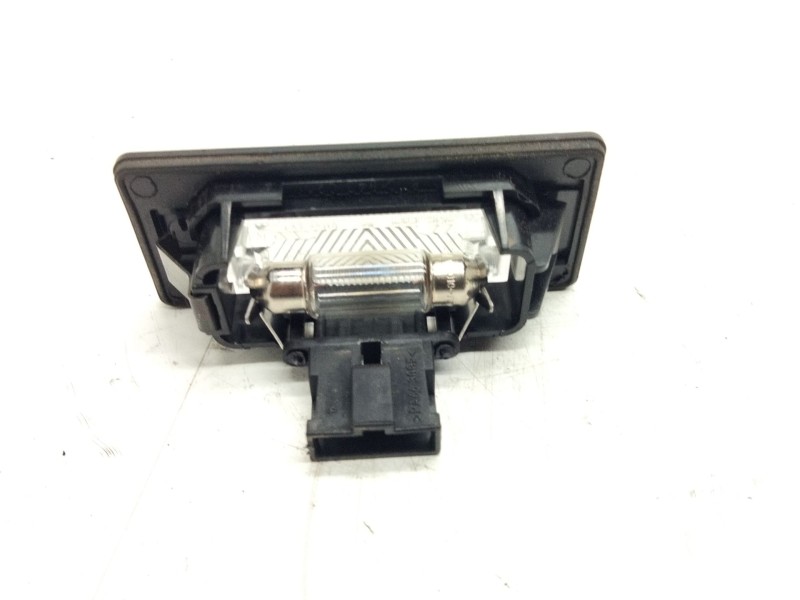 Recambio de piloto matricula para audi a4 berlina (8e) 2.0 tdi quattro (dpf) (103kw) referencia OEM IAM   