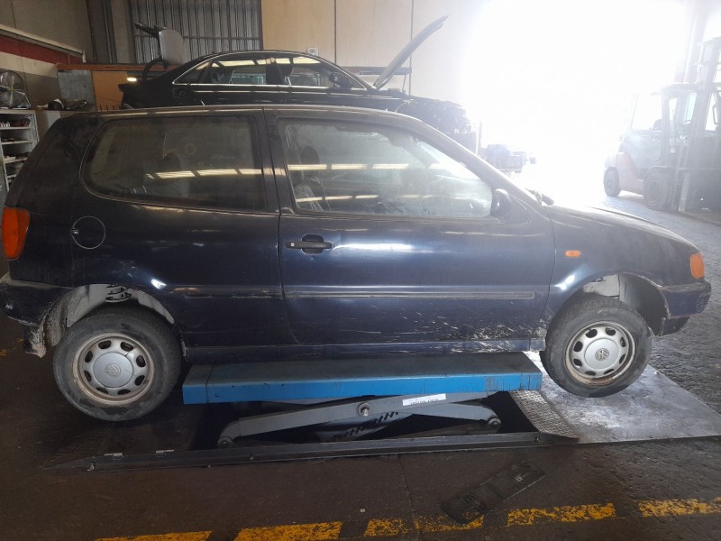 volkswagen polo berlina (6n1) del año 1995