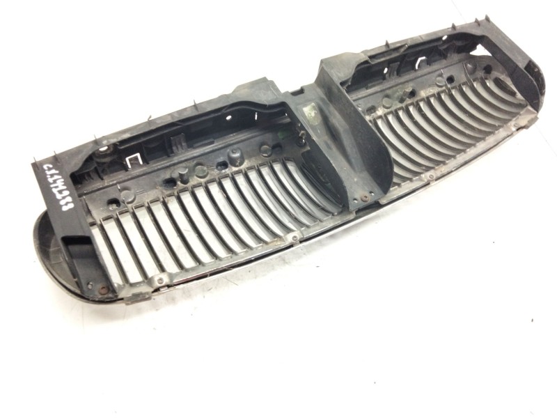 Recambio de rejilla delantera para jaguar x-type 2.0 d classic referencia OEM IAM 1X435510AH  