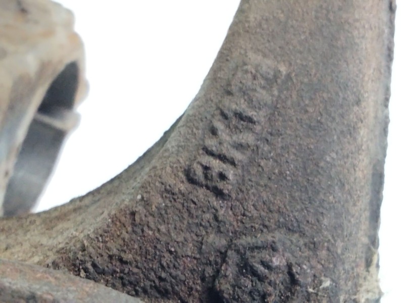 Recambio de mangueta delantera izquierda para jaguar x-type 2.0 d classic referencia OEM IAM 3K171  