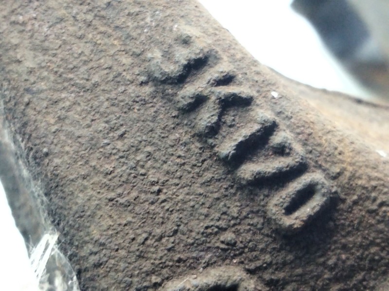 Recambio de mangueta delantera derecha para jaguar x-type 2.0 d classic referencia OEM IAM 3K170  