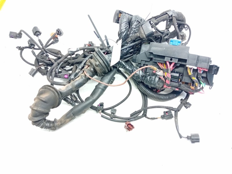 Recambio de instalacion motor para audi a4 berlina (8e) 2.0 tdi quattro (dpf) (103kw) referencia OEM IAM 8K1971072KB  