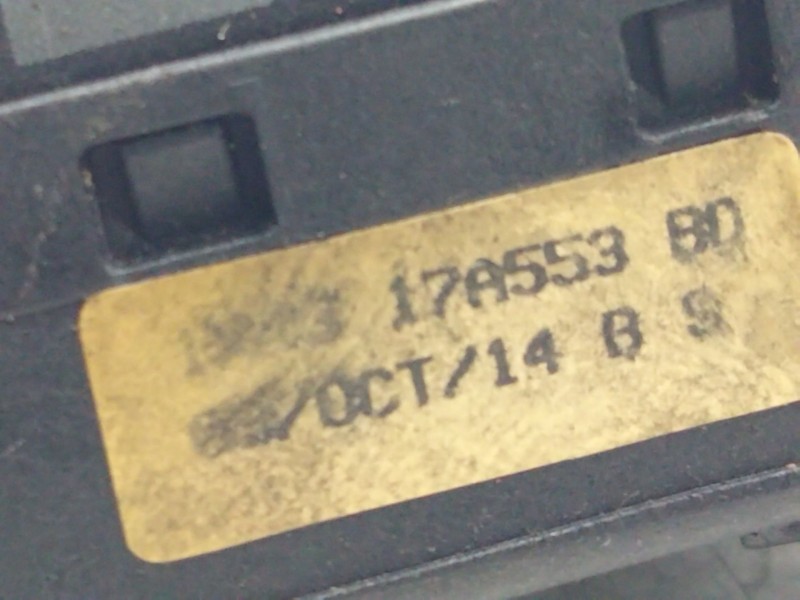 Recambio de mando limpia para volkswagen polo (9n1) highline referencia OEM IAM 17A553BD  