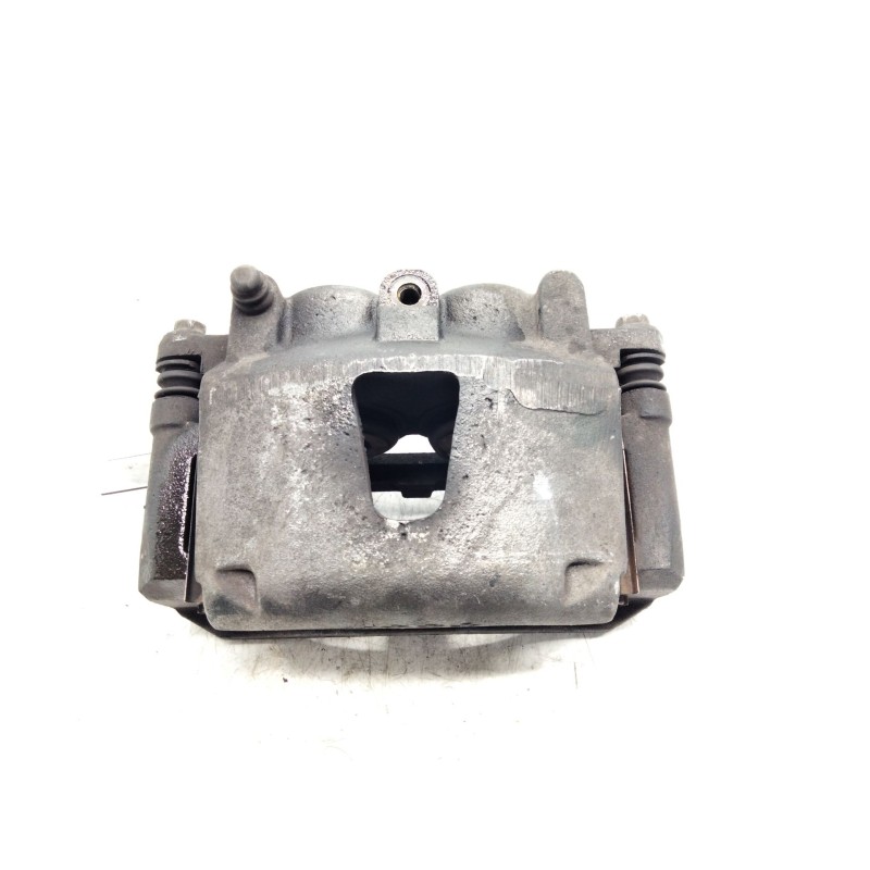 Recambio de pinza freno delantera izquierda para jeep gr. cherokee (wh) 3.0 crd cat referencia OEM IAM 262482  