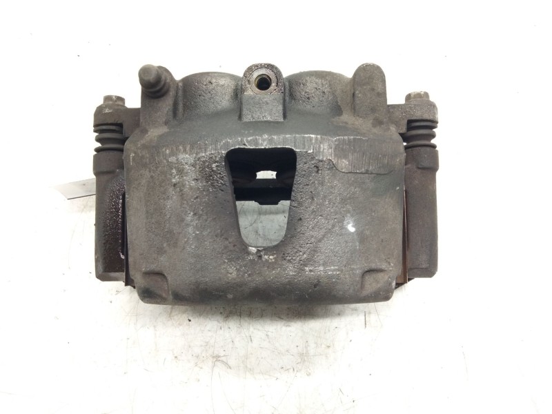 Recambio de pinza freno delantera izquierda para jeep gr. cherokee (wh) 3.0 crd cat referencia OEM IAM 262482  