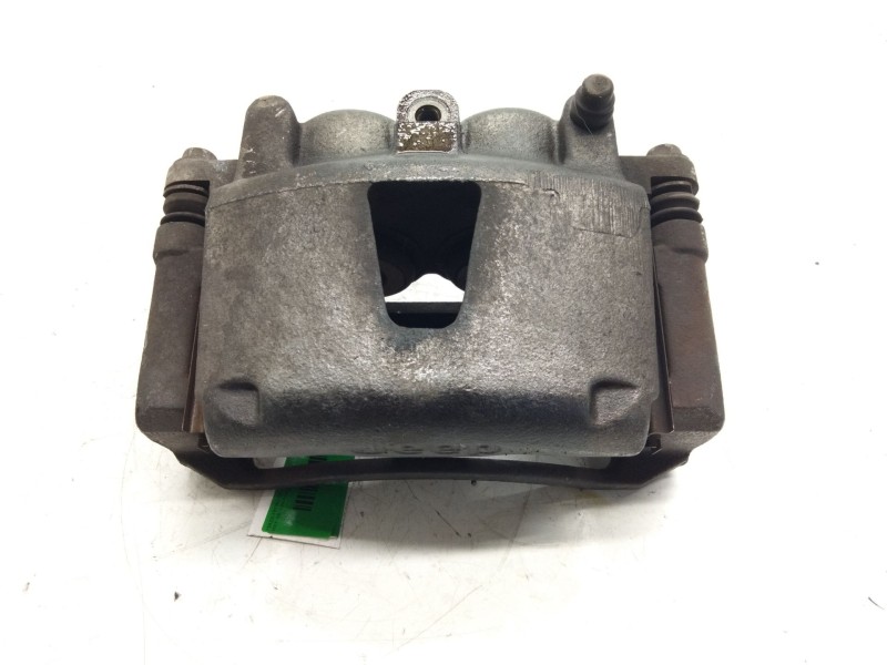 Recambio de pinza freno delantera derecha para jeep gr. cherokee (wh) 3.0 crd cat referencia OEM IAM 262482  