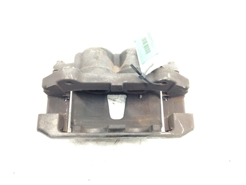Recambio de pinza freno delantera derecha para jeep gr. cherokee (wh) 3.0 crd cat referencia OEM IAM 262482  
