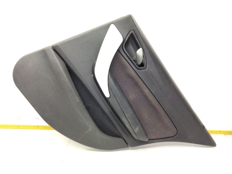 Recambio de guarnecido puerta trasera derecha para bmw serie 1 lim. (f20/f21) referencia OEM IAM 7271980  