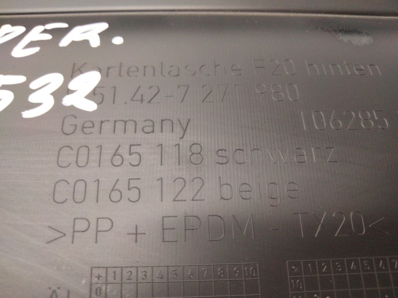 Recambio de guarnecido puerta trasera derecha para bmw serie 1 lim. (f20/f21) referencia OEM IAM 7271980  