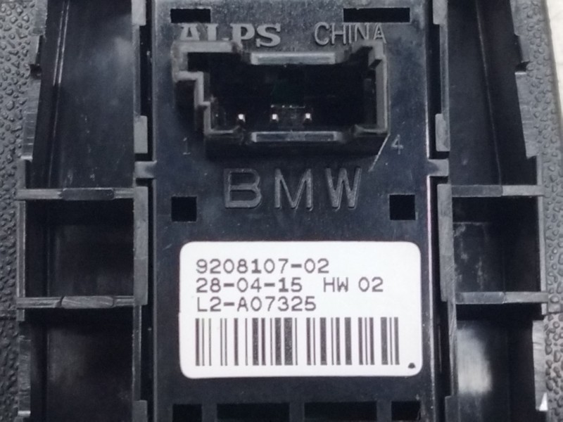 Recambio de mando elevalunas delantero derecho para bmw serie 1 lim. (f20/f21) referencia OEM IAM 920810702  