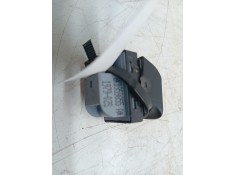 Recambio de mando elevalunas trasero izquierdo para audi a4 berlina (8e) 2.0 tdi quattro (dpf) (103kw) referencia OEM IAM 8K0959 2