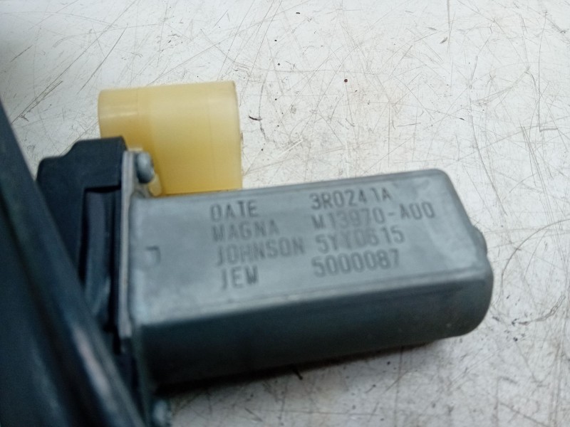 Recambio de elevalunas trasero derecho para bmw serie 1 lim. (f20/f21) referencia OEM IAM 7242556  