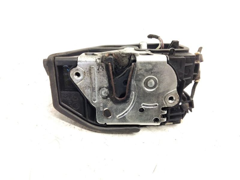 Recambio de cerradura puerta trasera izquierda para bmw serie 1 lim. (f20/f21) referencia OEM IAM 7229459  