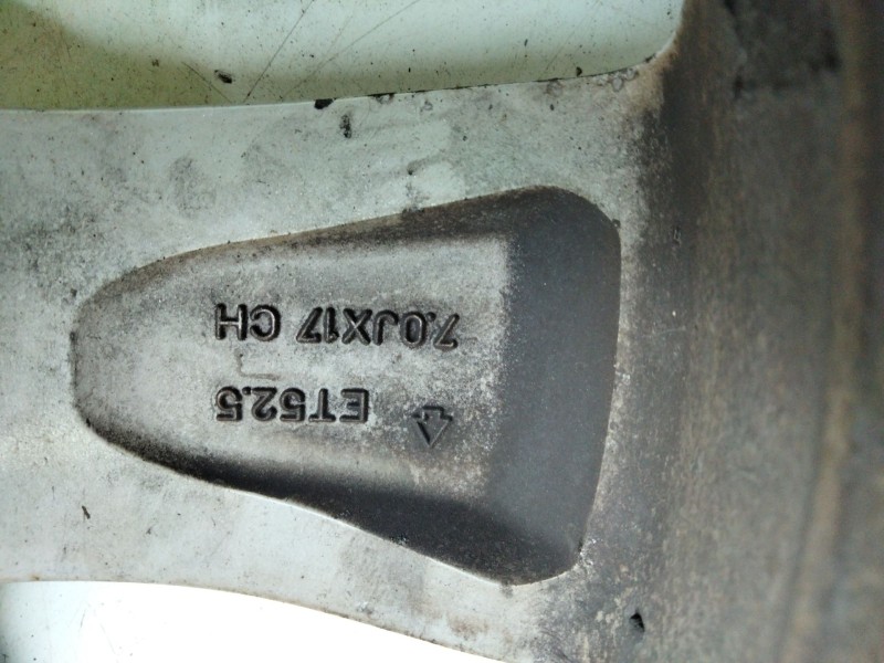 Recambio de llanta aluminio para jaguar x-type 2.2 diesel cat referencia OEM IAM 17-5-TORNILLOS ET52.5 