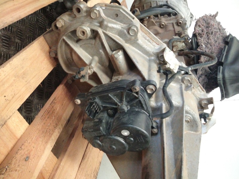 Recambio de caja cambios para nissan navara pick-up (d40m) referencia OEM IAM 321015X40A  