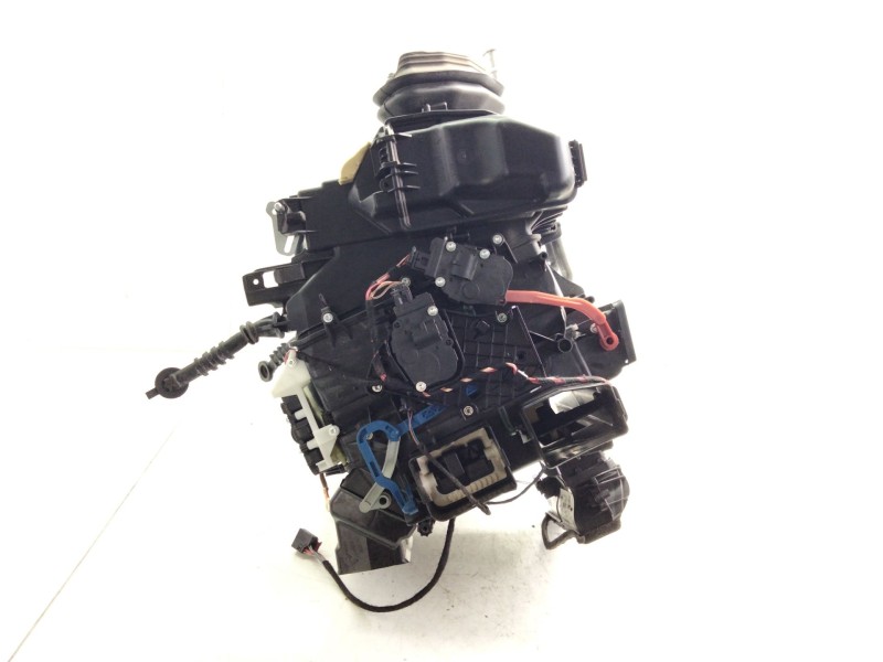 Recambio de calefaccion entera normal para audi a4 berlina (8e) 2.0 tdi quattro (dpf) (103kw) referencia OEM IAM 8K1820005AJ  
