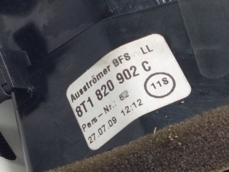 Recambio de aireador derecho para audi a4 berlina (8e) 2.0 tdi quattro (dpf) (103kw) referencia OEM IAM 8T1820902C  