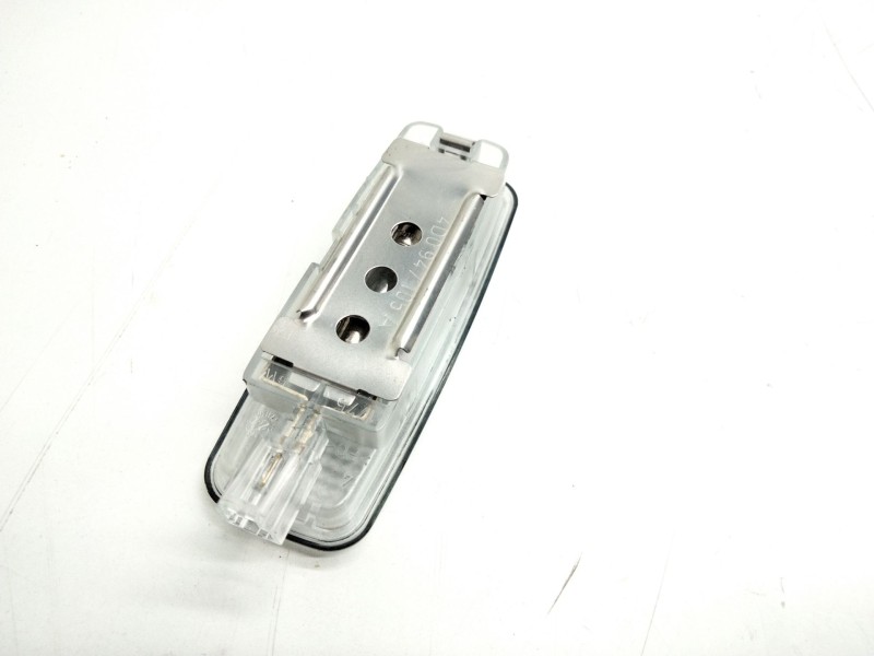 Recambio de luz interior para audi a4 berlina (8e) 2.0 tdi quattro (dpf) (103kw) referencia OEM IAM 4E0947105  