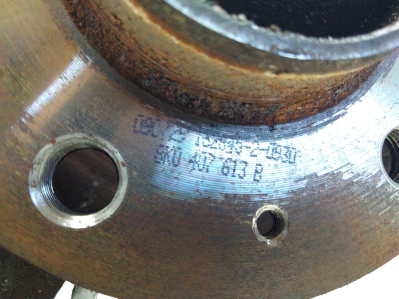 Recambio de mangueta trasera derecha para audi a4 berlina (8e) 2.0 tdi quattro (dpf) (103kw) referencia OEM IAM 8K0407613B  