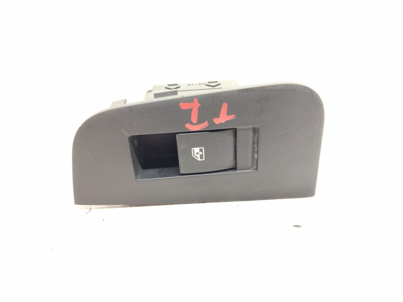 Recambio de mando elevalunas trasero izquierdo para chevrolet epica 2.0 diesel cat referencia OEM IAM   