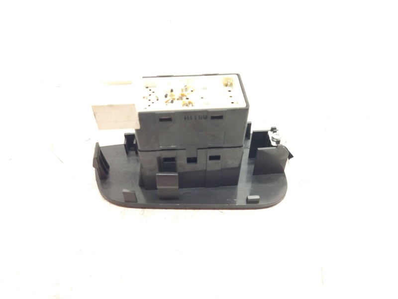 Recambio de mando elevalunas trasero izquierdo para chevrolet epica 2.0 diesel cat referencia OEM IAM   