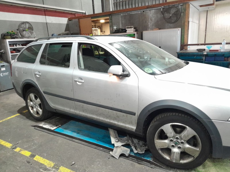 skoda octavia berlina (1z3) del año 2007