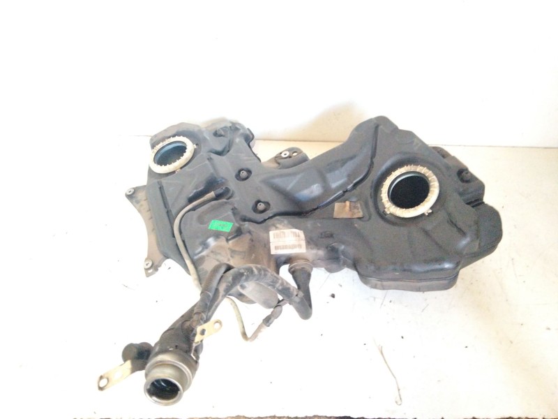 Recambio de deposito combustible para audi a4 berlina (8e) 2.0 tdi quattro (dpf) (103kw) referencia OEM IAM 8K0202021FC  