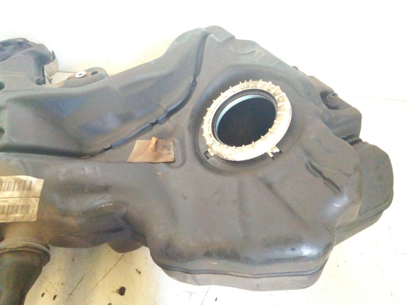 Recambio de deposito combustible para audi a4 berlina (8e) 2.0 tdi quattro (dpf) (103kw) referencia OEM IAM 8K0202021FC  