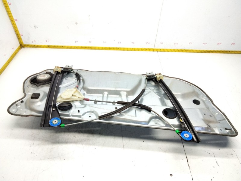 Recambio de elevalunas delantero derecho para volkswagen polo (9n1) 1.4 tdi referencia OEM IAM 6Q3837462J  