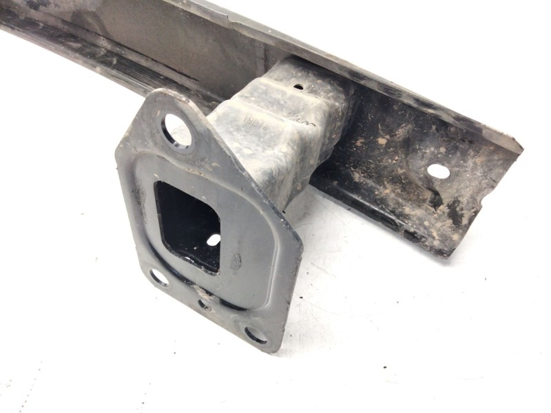 Recambio de refuerzo paragolpes delantero para renault kangoo profesional referencia OEM IAM 09616104E  