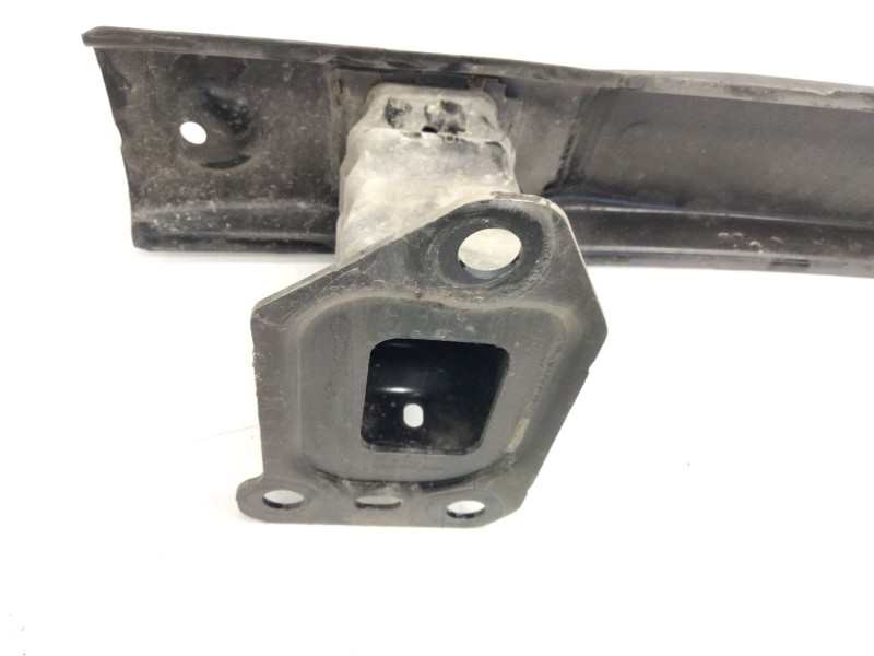 Recambio de refuerzo paragolpes delantero para renault kangoo profesional referencia OEM IAM 09616104E  