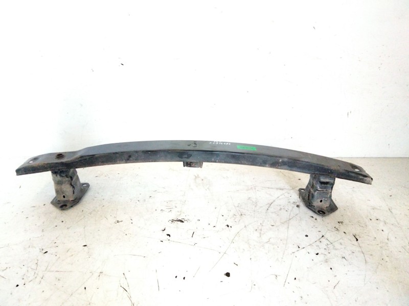 Recambio de refuerzo paragolpes delantero para renault kangoo profesional referencia OEM IAM 09616104E  